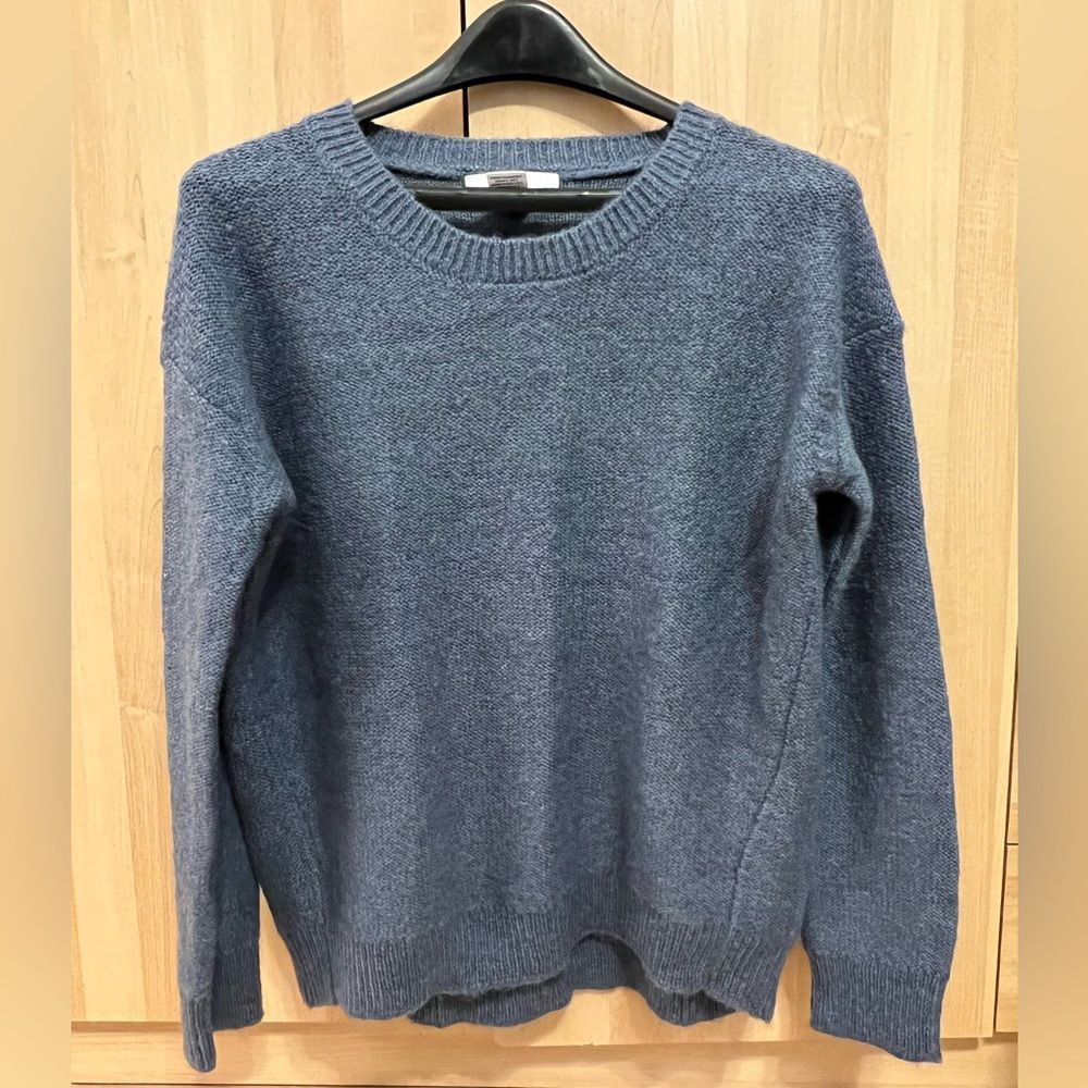 Womens blue magaschoni sweater